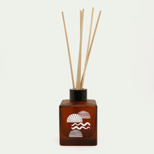 Load image into Gallery viewer, Isla Reed Diffuser
